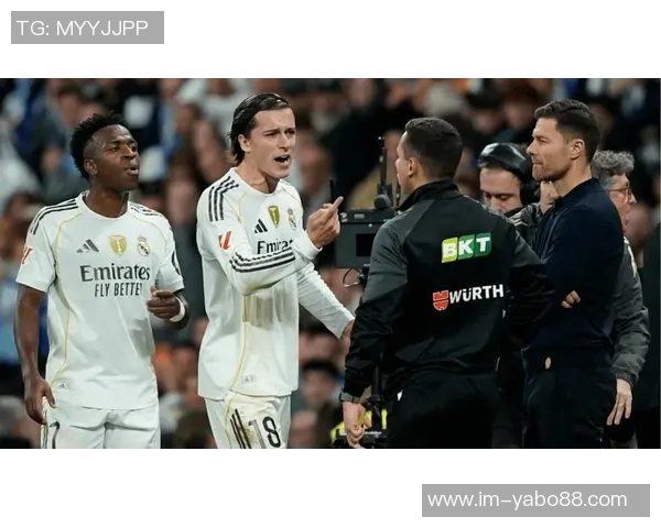 马卡报道皇马更衣室气氛紧张球员与阿隆索理念不合引发担忧 马卡报道皇马更衣室气氛紧张球员与阿隆索理念不合引发担忧