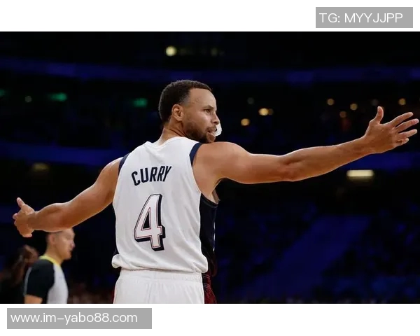 库里半场状态低迷投篮命中率不足三成三分球表现不佳 库里半场状态低迷投篮命中率不足三成三分球表现不佳