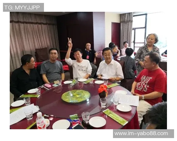 拉松畅谈更衣室开放氛围让每位成员都能自由表达自己的想法